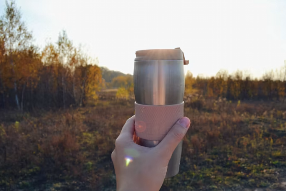 卖“自清洁”水杯，独立站年吸金1.5亿元