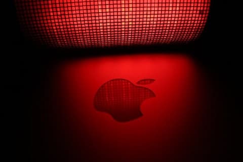 传苹果印度年销售额首破百亿美元：iPhone领涨营收，“新增长极”加速成型